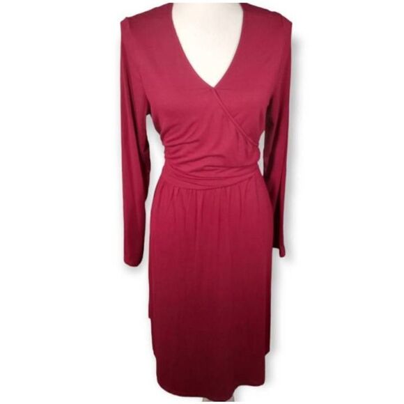 LOVE SADIE BURGUNDY V-NECK LONG SLEEVE DRESS SZ.L EUC. - Picture 4 of 13